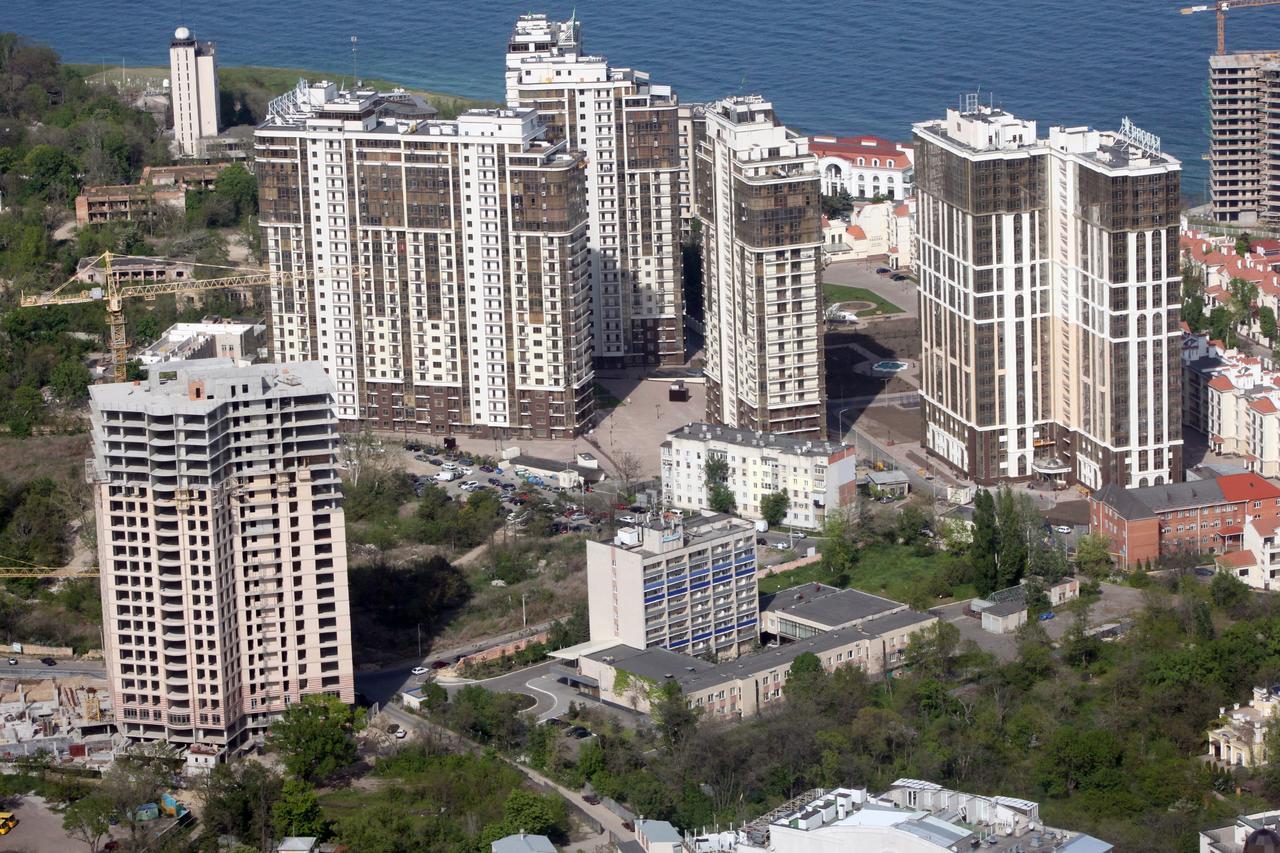 Аркадия Студия С Балконом Частичный Вид Моря Первая Линия От Моря Odessa Dış mekan fotoğraf